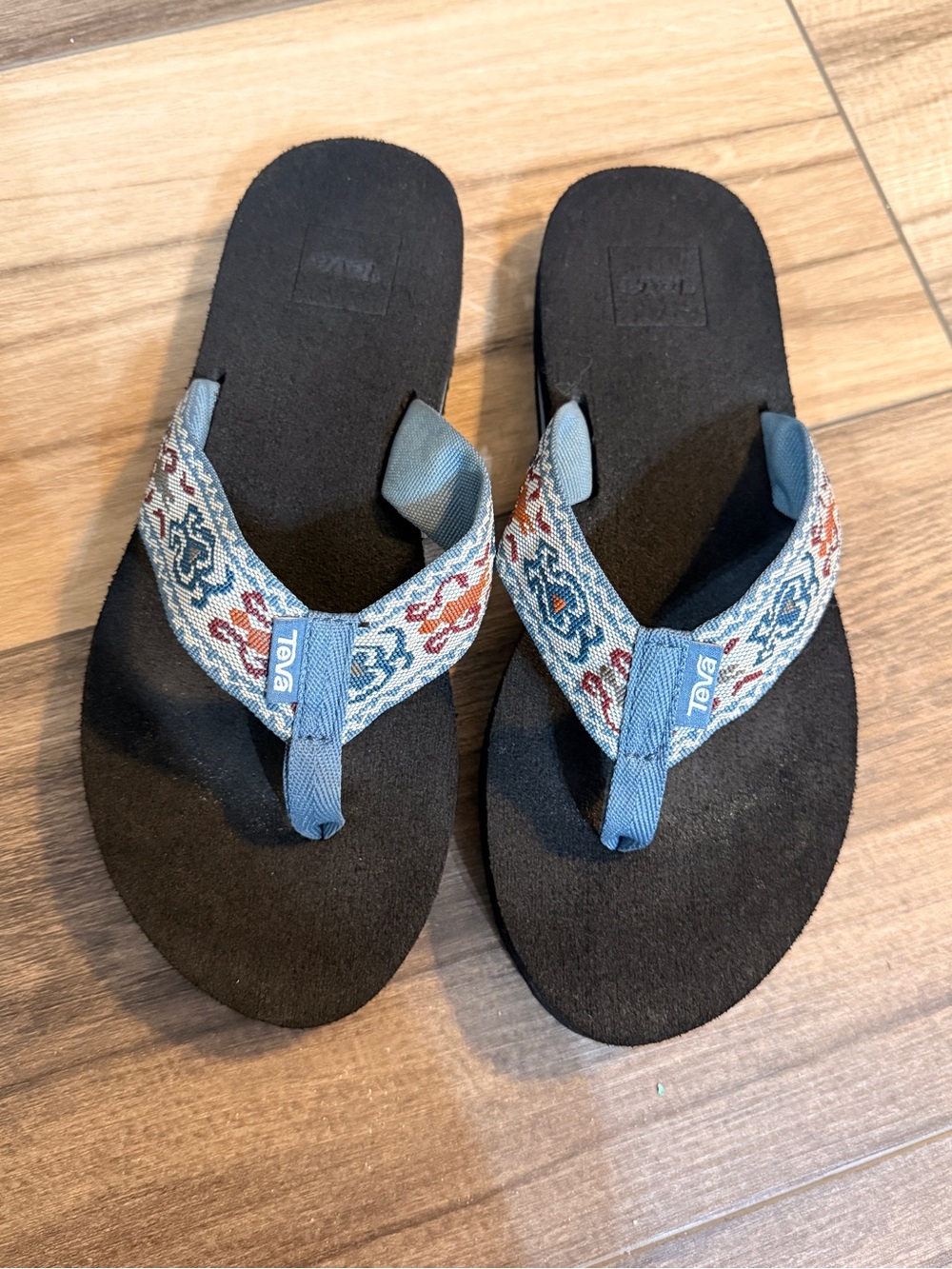 Teva Mush II Flip Flops Women’s 7 Blue Aztec Tribal Print Sandals